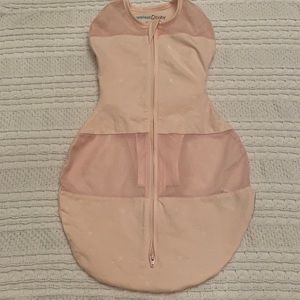 Happiest baby swaddle